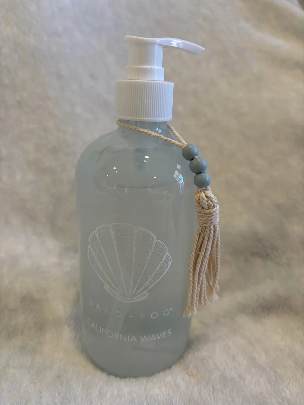 Sand +Fog Scented California Waves Hand Wash NWT 15.7oz Glass Pump